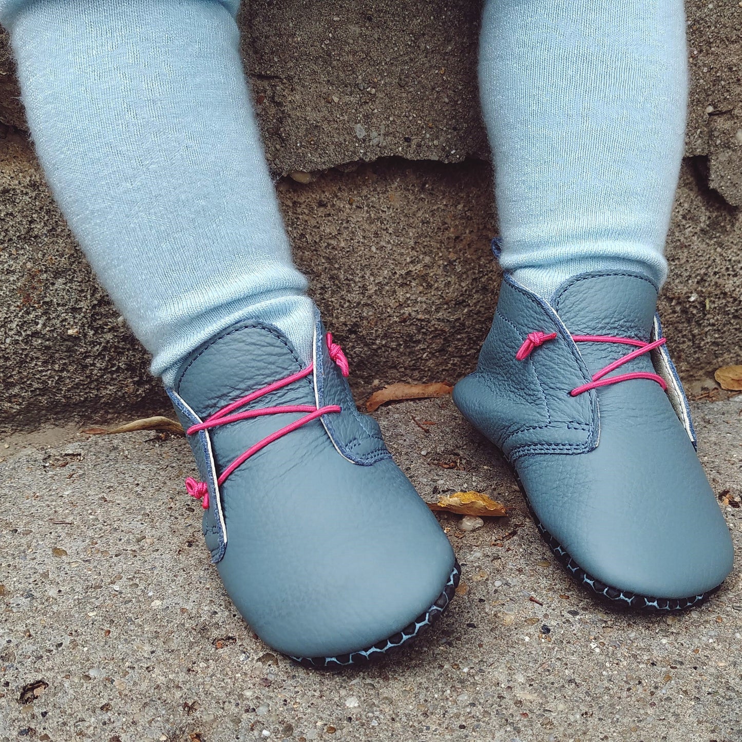 Babyschuhe mit weichen Pfoten - Urban Modelle - Wolke